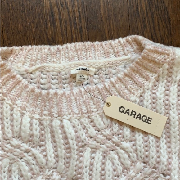 Cropped sweater - Picture 2 of 4